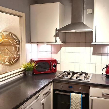 Burlington Beach Apartments Brighton Екстериор снимка